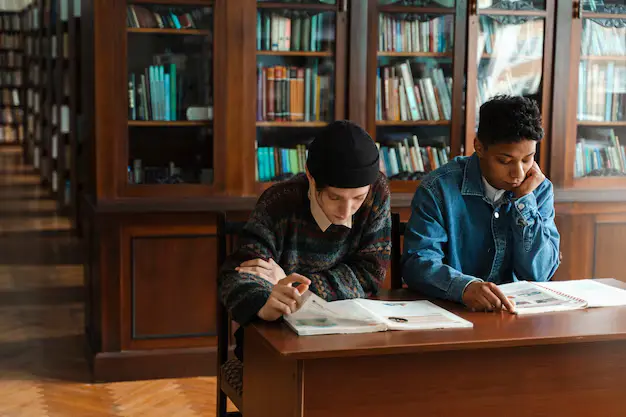 The Distinction between Dissertation and an Essay
